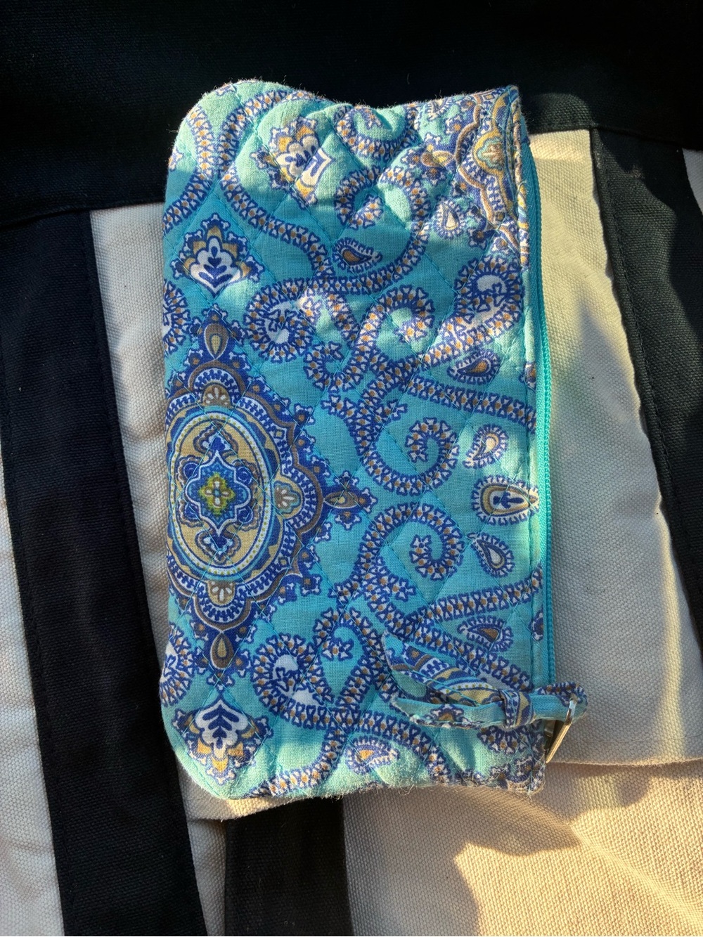 Vera Bradley Turquoise Paisley Quilted Wristlet